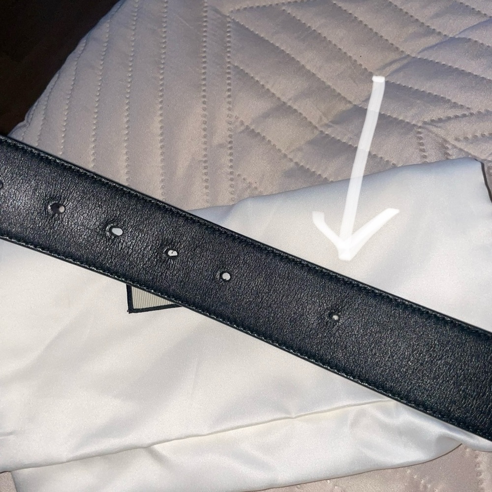 Authentic Gucci Black Belt with Gold GG Buckle - Picture 5 of 5